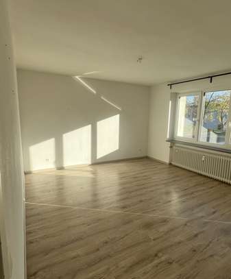 Moderne 3 Zimmer Wohnung in Uninähe