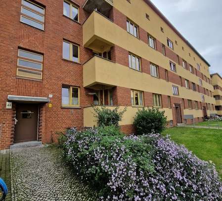 Frisch renovierte zwei Zimmer Wohnung in Cracau, mit Balkon!