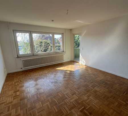 Geräumige 4-Zimmer + Balkon und Gemeinschaftsgartennutzung!