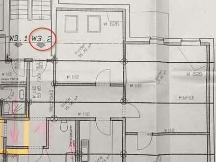 3 Zimmer Dachgeschosswohung in saniertem Altbau