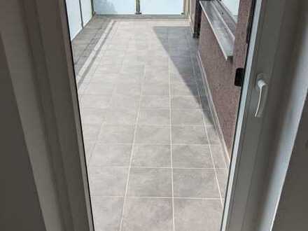 4-Zimmer-Wohnung mit Balkon