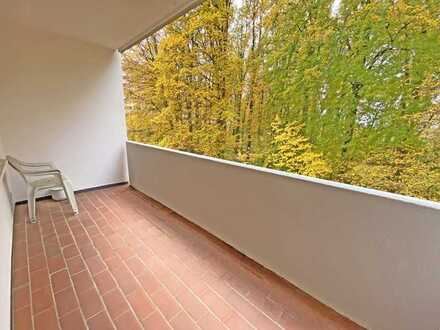 6918 - KA-Bergwald: Gut geschnittene 3-Zimmerwohnung mit Balkon und Tageslichtbad!