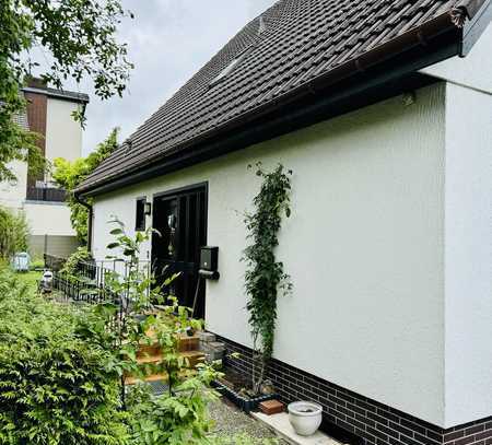 Einfamilienhaus mit Einliegerwohnung