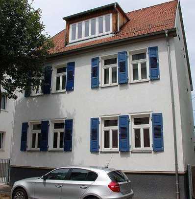 moderne 1,5 Zimmer Single-Wohnung in S-Bahn nähe