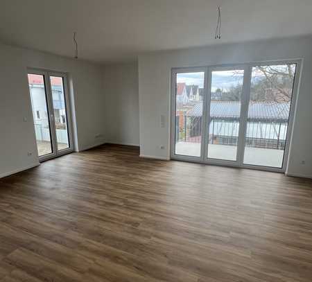 Erstbezug: Stilvolle 2-Zimmer-Wohnung mit gehobener Innenausstattung inkl. Balkon in Gersthofen