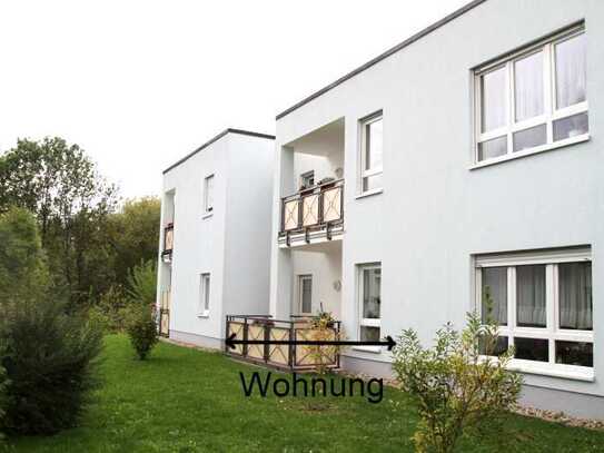 Seniorengerechte Wohnung, EG, ca. 45 m² Wfl.,Kü. mit EBK,Terrasse,PKW-Stellpl.,..