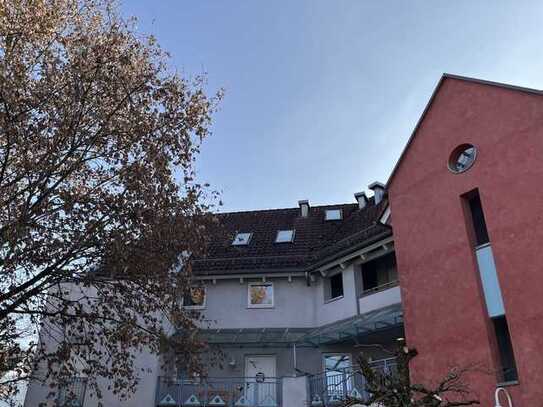 VERKAUFT !!! Mitten in Aidlingen: Hübsche 2-Zi-Maisonettewohnung