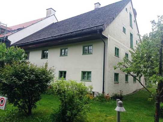 Gemütliches Zimmer in Großem Haus, mit riesen Garten, 100 Meter von der Isar. Einmalig!