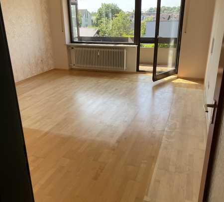 gepflegte 3 Zimmer Wohnung in allerbester Wohnlage