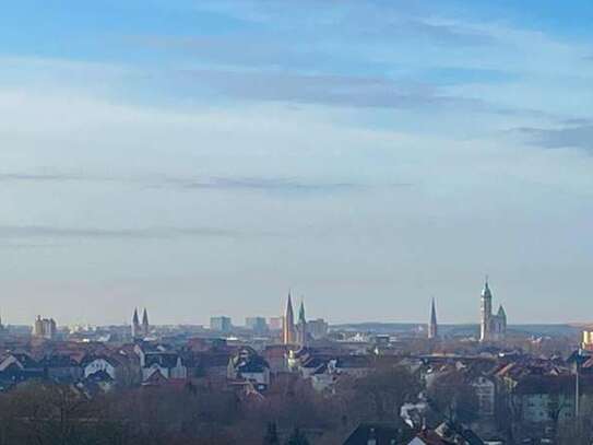 3-Zimmer-Wohnung mit 2 Loggien und Einbauküche in Braunschweig