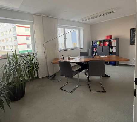 Helle Büroetage in Mainz-Neustadt mit optimalem Schnitt