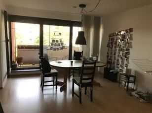 Helle und freundliche 2-Zimmer-Wohnung mit Balkon und EBK in Wiesbaden-Nordenstadt