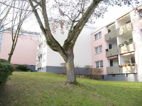 Komplett sanierte, ruhige 2 ZKB-Wohnung mit Balkon in Koblenz Metternich - Nähe UNI