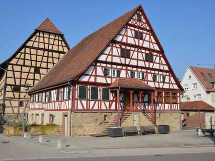 Wohnhaus in Fachwerk-Ensemble