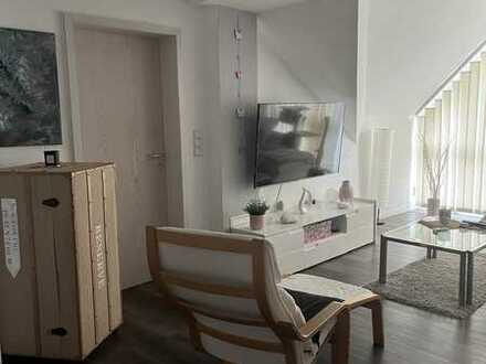 Attraktive 3-Zimmer-DG-Wohnung mit EBK in Netphen