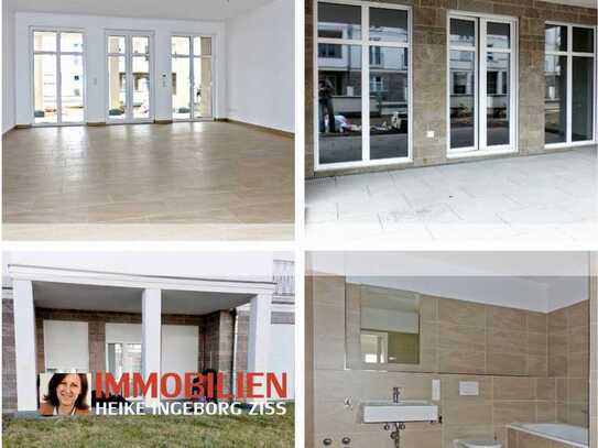 Moderne 2-Zimmer-Erdgeschosswohnung mit Terrasse und Rasen