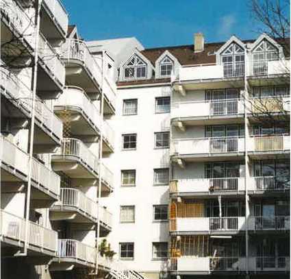 Stadtwohnung nähe Wettersteinplatz, U 1 zum Innenhof