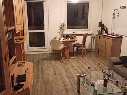 Freundliche 4-Zimmer-DG-Wohnung mit Balkon in Dresden-Strehlen