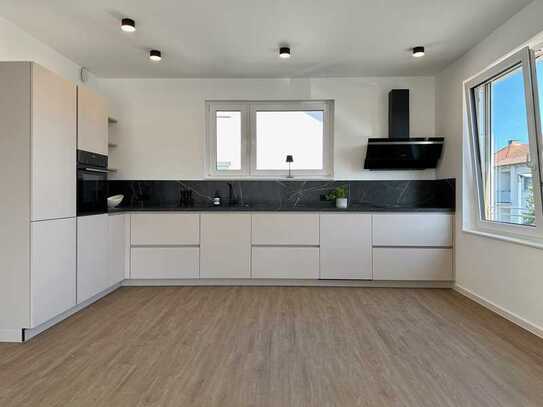 *NEUBAU 2024 KFW-40 Architektenhaus* Exklusive 3 Zimmer Wohnung mit EBK in Ketsch!