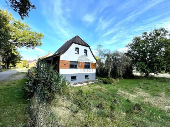 ERSTBEZUG NACH SANIERUNG - TRAUMHAUS MIT ZUSÄTZLICHEM BAUGRUNDSTÜCK