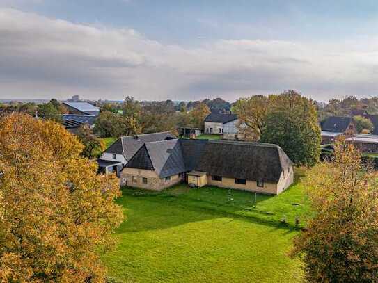 Pferdeliebhaber & Handwerker aufgepasst- ein kleines idyllisches Bauernhaus unter Reet mit Stall ink