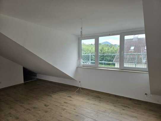 850 € - 53 m² - 2.0 Zi.