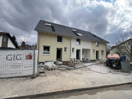 3 Reihenhäuser | KA-Hohenwettersbach | Aussichtslage!