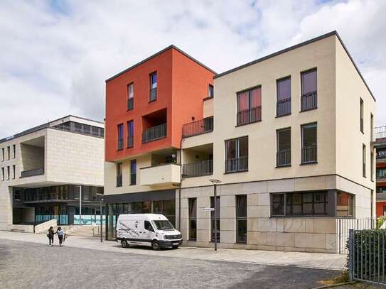 Quartier am Leinebogen: Moderne 4-Zimmer Wohnung mit Balkon