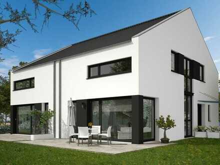 Toplage, moderne Doppelhaushälfte mit Wärmepumpe, 120m², Änderungen möglich, mit schönem Garten
