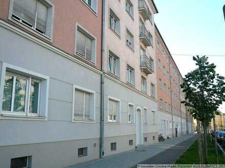 München-Haidhausen! Sehr schöne, helle 3-Zimmer-Wohnung auf zwei Etagen!