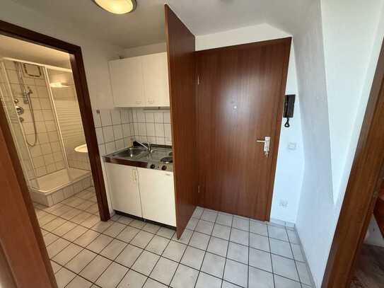 2 Raum Maisonette Wohnung in Essen in sehr gepflegtem Haus, nähe Uni, nähe Innenstadt