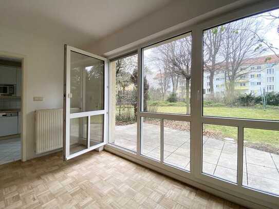 Ruhig gelegene und geräumige 2-Zimmer-Wohnung mit Terrasse und Garten in der Dresdner Südvorstadt