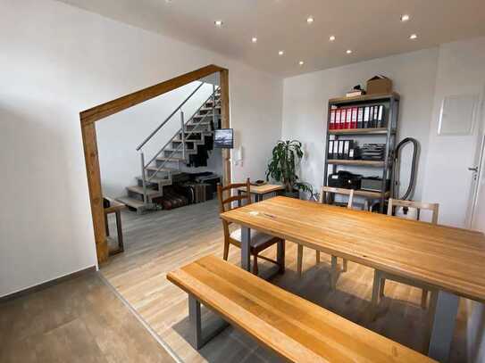 KL - Nähe Bahnhof/Stadtpark, Maisonette-Wohnung 2,5 ZKB, Balkon, EBK, Tageslichtbad