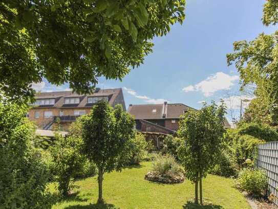 Charmantes Reiheneckhaus mit Garten und Garage in Alsdorf