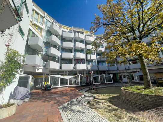 Charmantes 1-Zimmer-Apartment mit Balkon in denkmalgeschütztem Gebäude