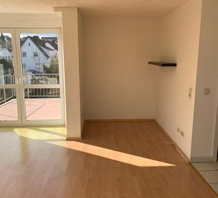 Geschmackvolle 2-Zimmer-Maisonette-Wohnung mit Balkon in Bad Camberg