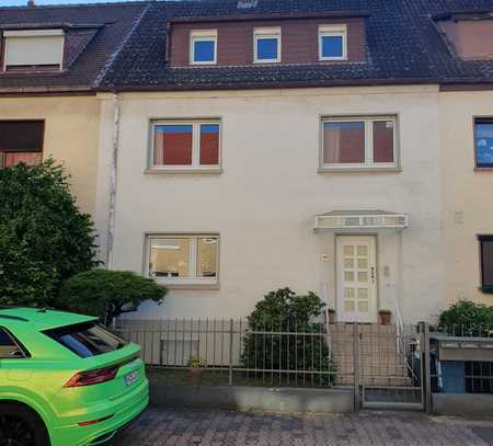 1 - 3 Familienhaus