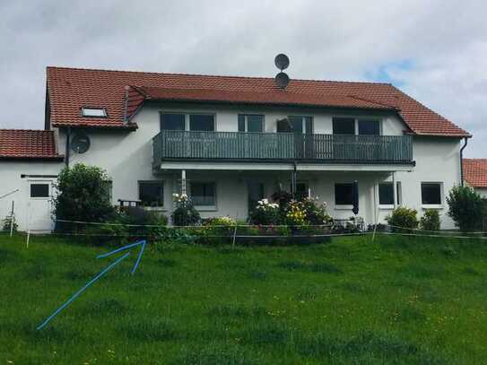 Ruhige sehr schöne 3ZKB Wohnung mit Terrasse