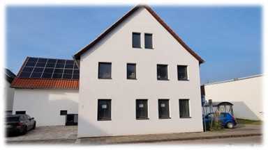Erstbezug nach Sanierung: Freundliche 3,5-Raum-Loft-Wohnung mit geh. Innenausstattung