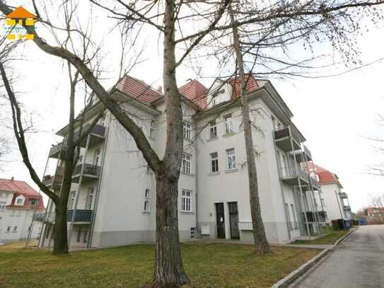 *Exklusives WOHNEN am Ebersdorfer Wald - Balkon, Eckwanne, Dusche & Stellplatz*