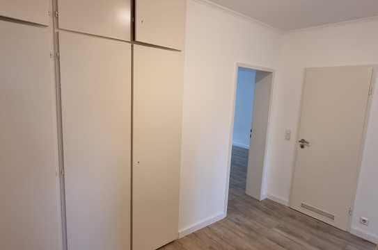 Erstbezug nach Sanierung: ansprechende 2-Zimmer-Wohnung mit Einbauküche und Balkon in Norderstedt