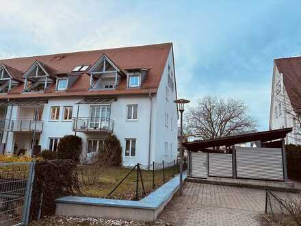 Gut gelegene 2-Zimmer-Wohnung mit Balkon und Einbauküche in Ulm-Lehr