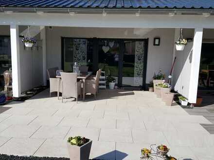 Schöne, moderne, Sonnige Komfort Wohnung in Bayreuth (Kreis), Creußen