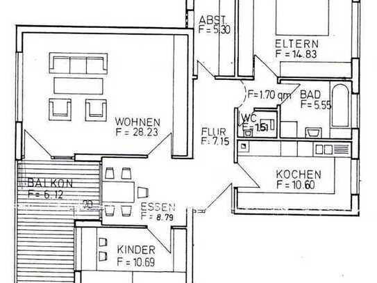 Erstbezug nach Sanierung: 3,5-Zimmer-Wohnung mit EBK und Balkon in Kressbronn