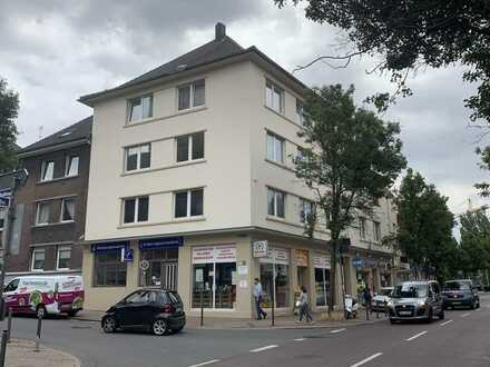 helle und modern sanierte 2 Zimmer Wohnung (65m²) Nähe Krayer Markt