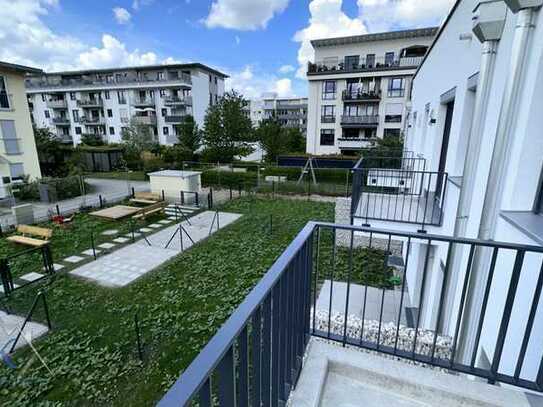 2 Zi. Whg. Erstbezug zum 1.10.2024 in Germering mit Balkon, Aufzug und TG