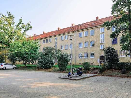 Einziehen und wohlfühlen: Zentrale 3-Zimmer-Wohnung // 2.OG rechts