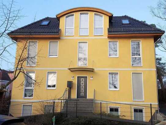 Ein Lichtblick im Souterrain: Helles Büro in ruhiger Lage!