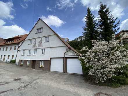Günstige 2-Zimmer-Wohnung mit Einbauküche in Vöhrenbach