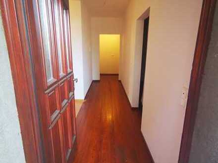 Pendler oder Singel - 2 Zimmer-Apartment mit Küche im Erdgeschoß in Planig